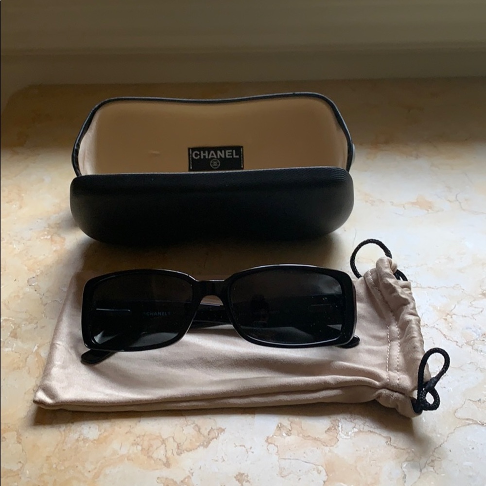 black chanel sunglasses